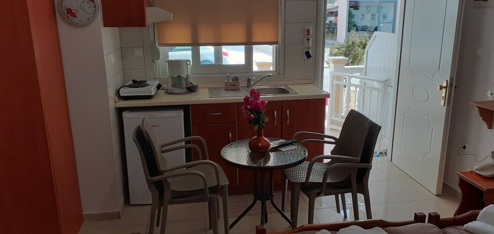 Фото Hotel Exarhos