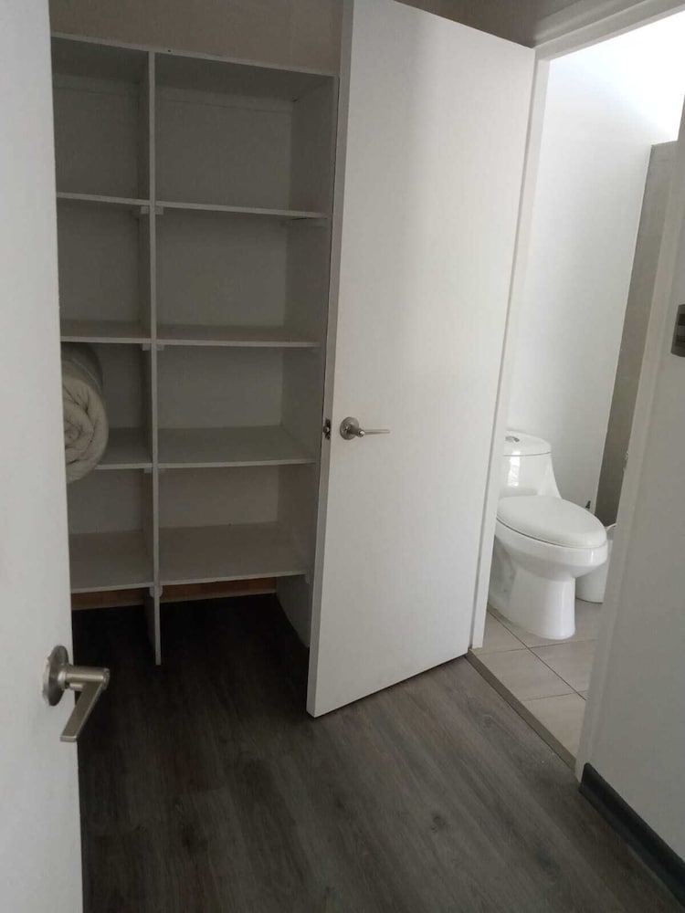 Фото Hermosa Gran Casa con Piscina EN Olmue