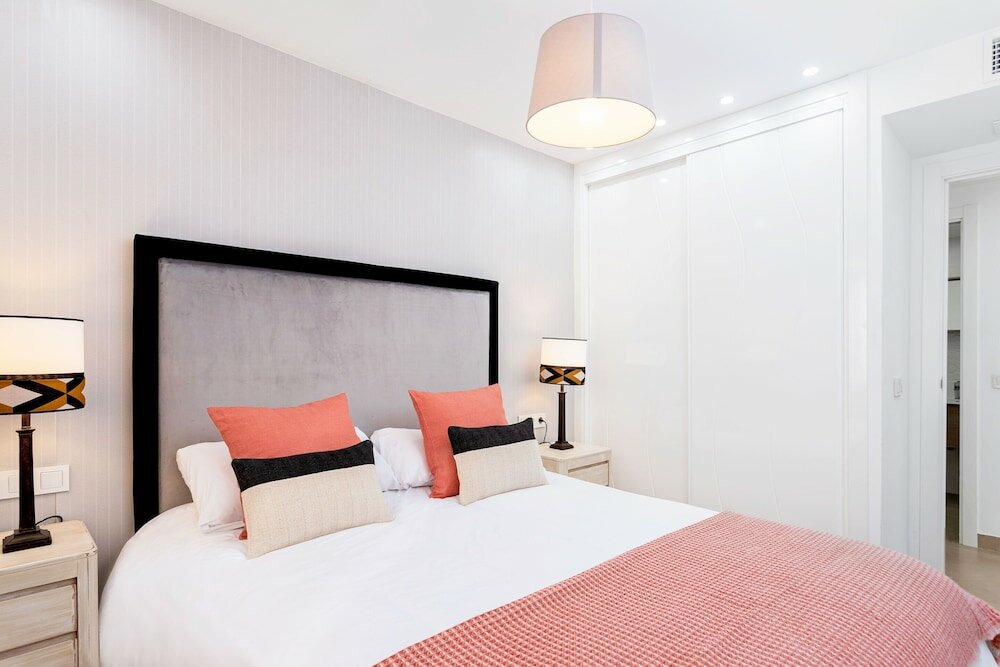 Фото Fabulous 3bd Apartment in the Center of Marbella Near the Beach - Alonso de Bazan