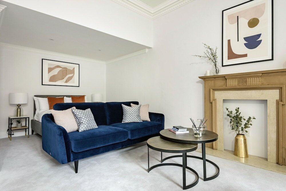 Фото 3 Sloane Gardens by UnderTheDoormat