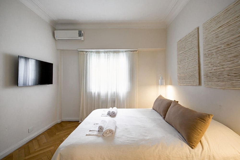 Фото Sunny design apartment with amazing view