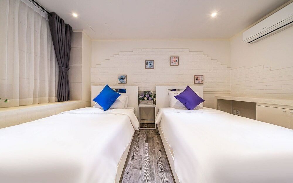 Фото Seocho Toad Hotel