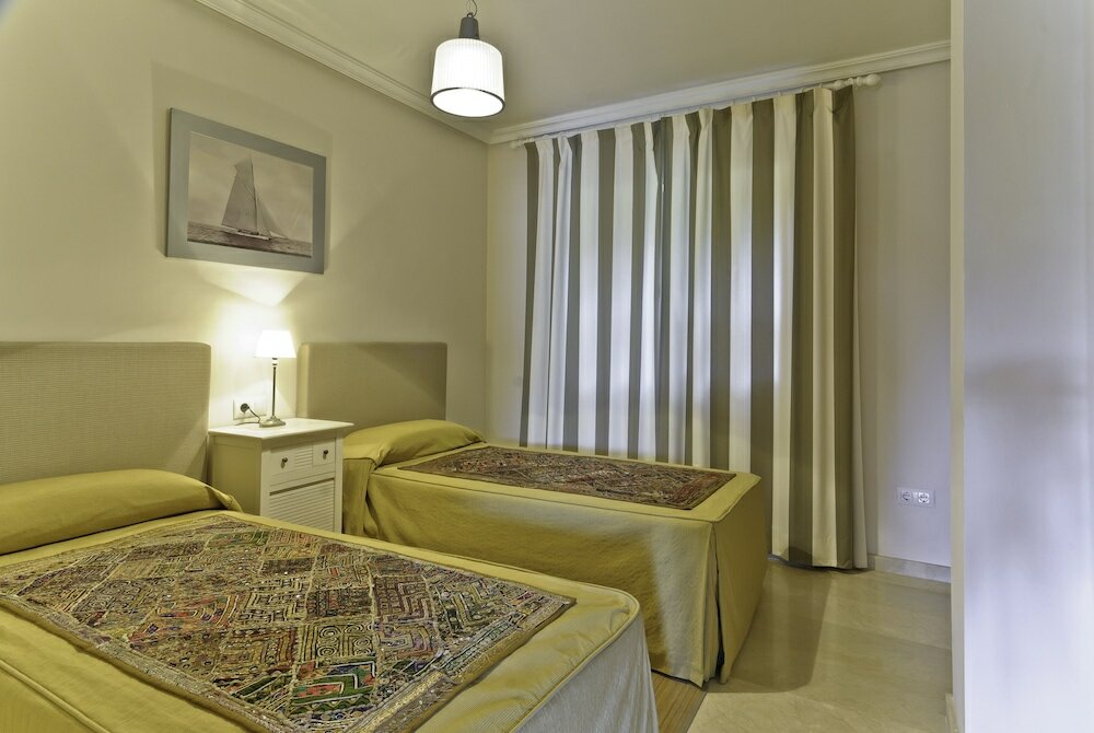 Фото Апарт-отель Montemares Golf Luxury