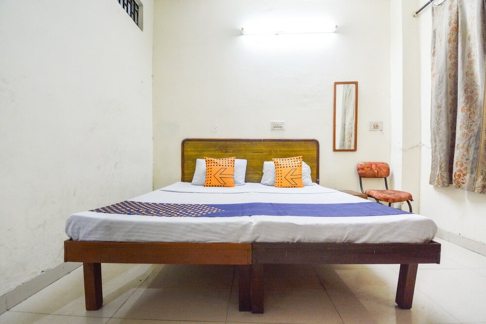 Фото Spot On 38670 Hotel Diamond