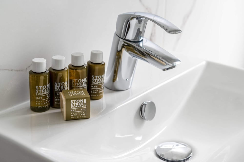 Фото Stylish Kings Cross Flat