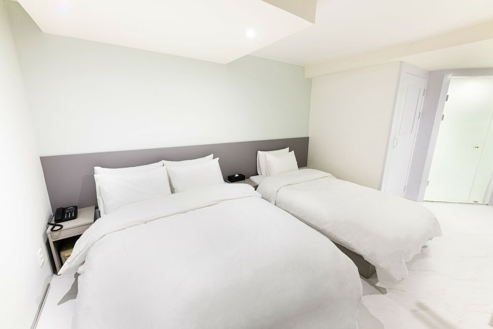 Фото Lenith Hotel Seomyeon