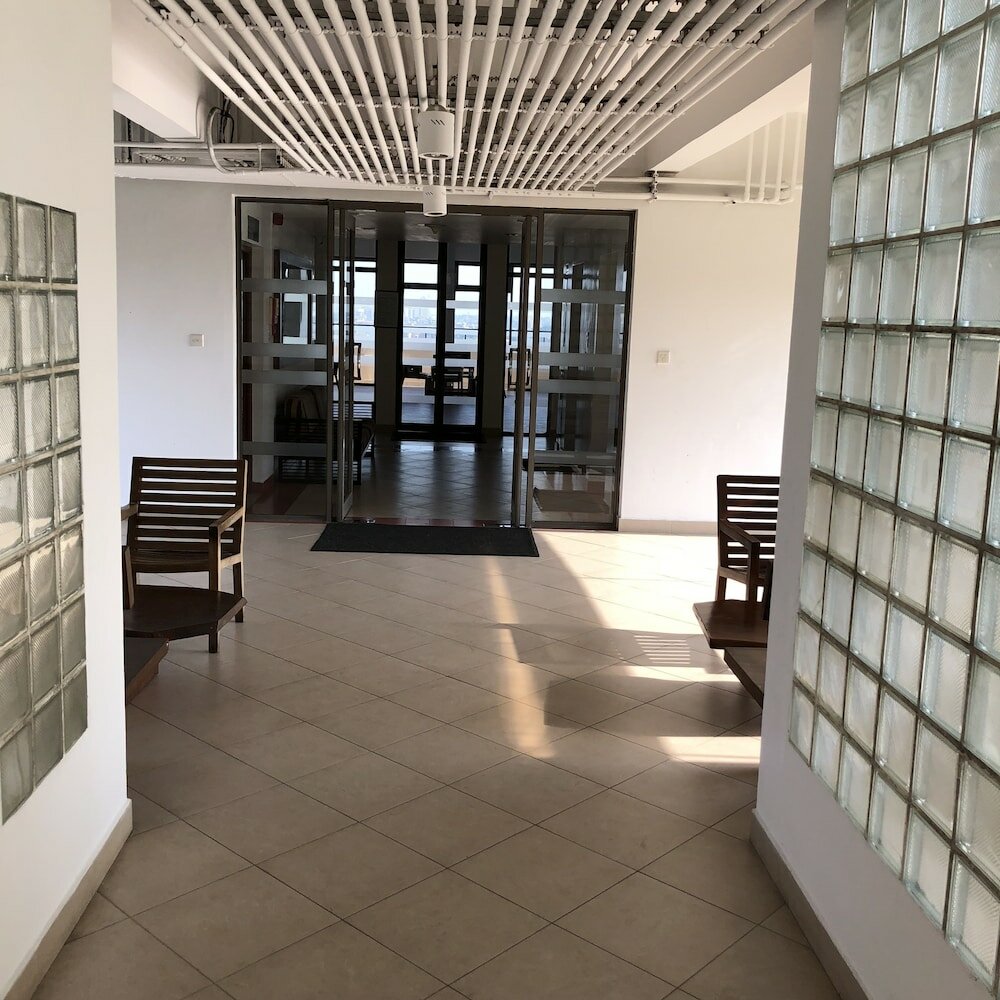 Фото Hedges Court Residencies Colombo City