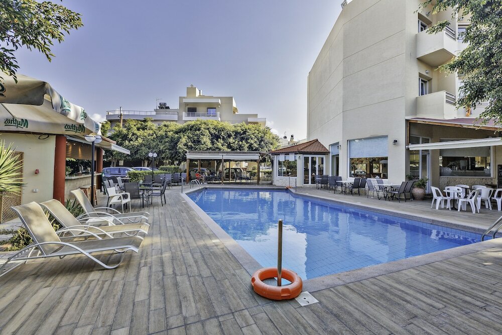 Фото отеля 3