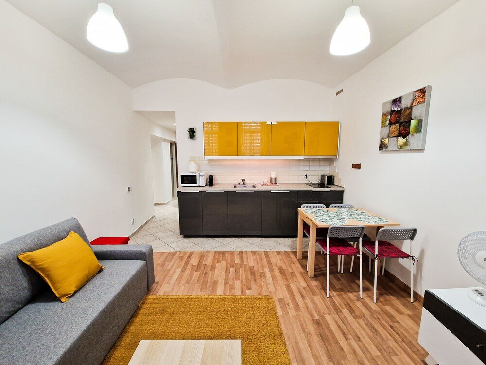 Фото Ground Floor Apartment