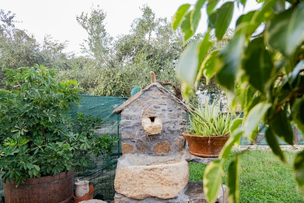 Фото Traditional Villa in Fres