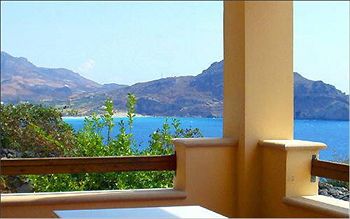 Фото Phoenix Apartments