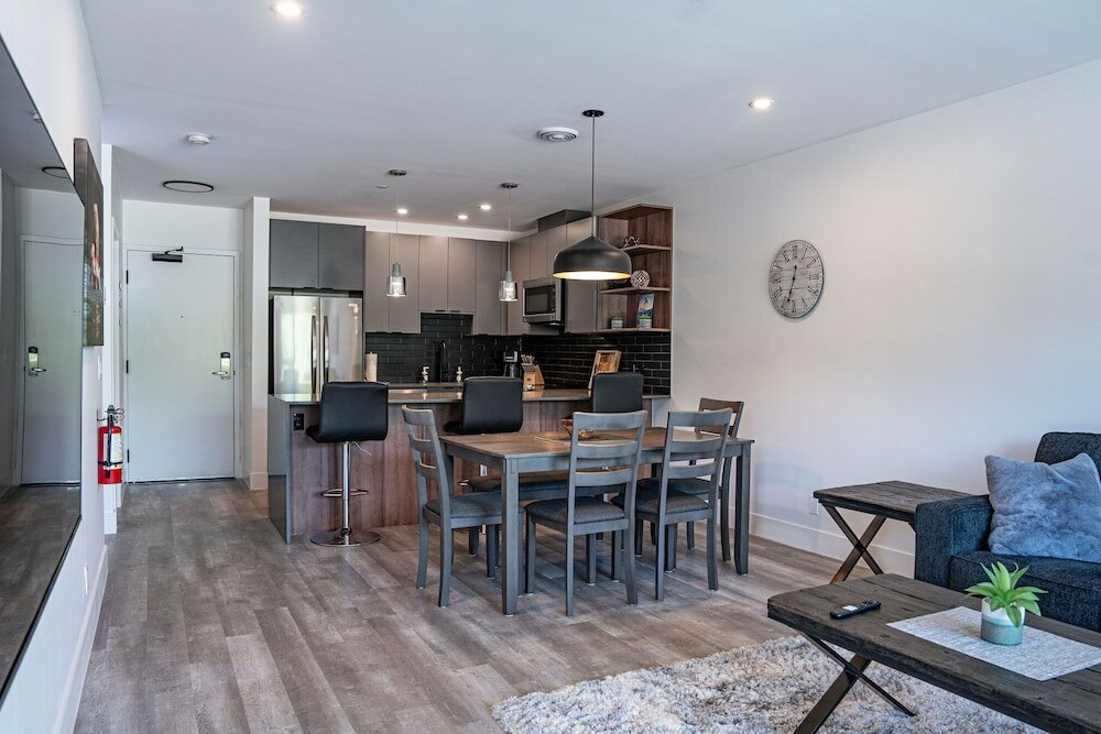 Фото Alpine Haven by Revelstoke Vacations