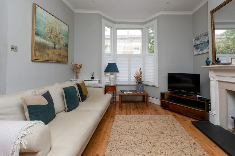 Фото Vibrant 1bd Home With Outdoor Patio - Hammersmith!
