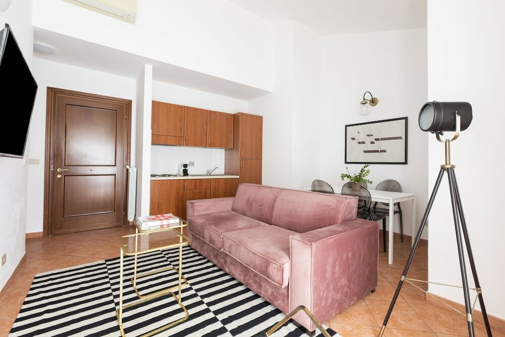 Фото Sonder Piazza San Pietro