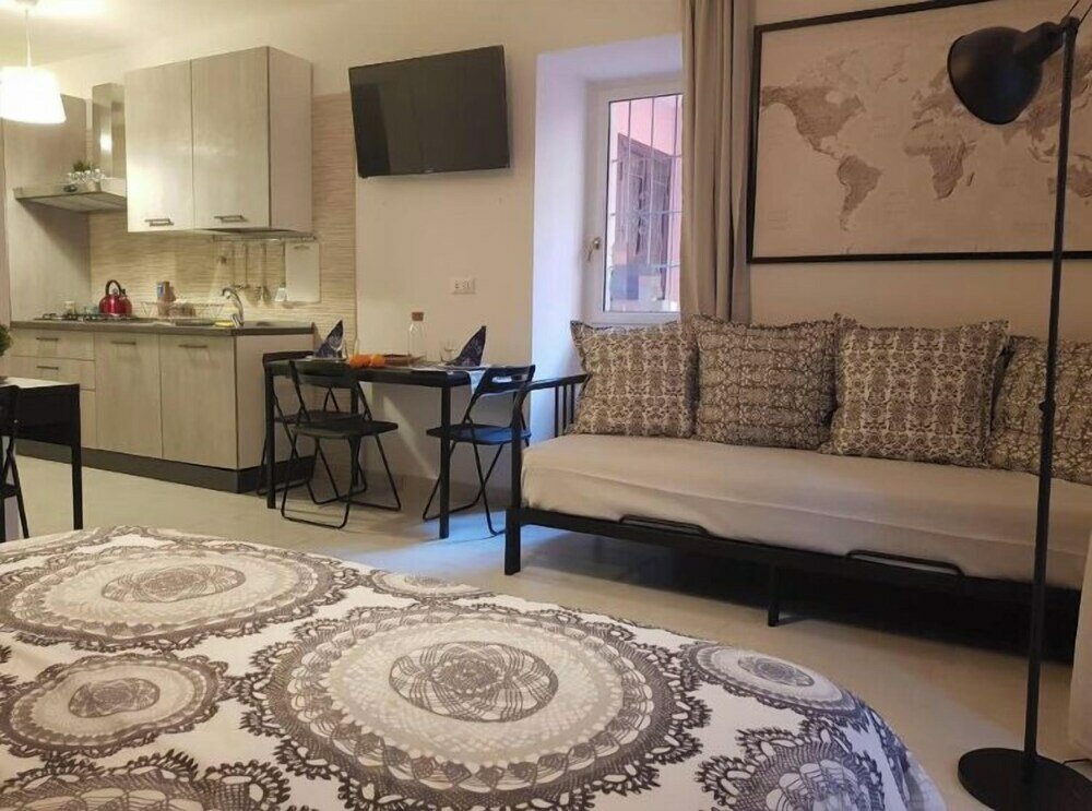 Фото B&b Domus Flavia Pozzuoli