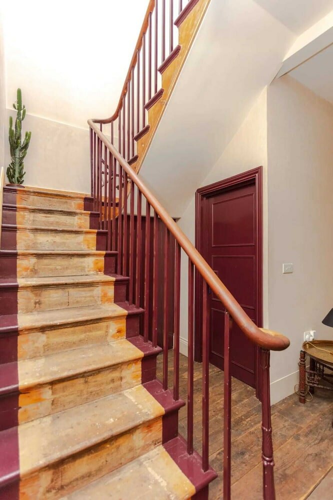 Фото Stunning 2 Bedroom House in Peaceful London Fields