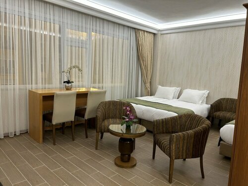 Гостиница Lily Rooms в Бейоглу