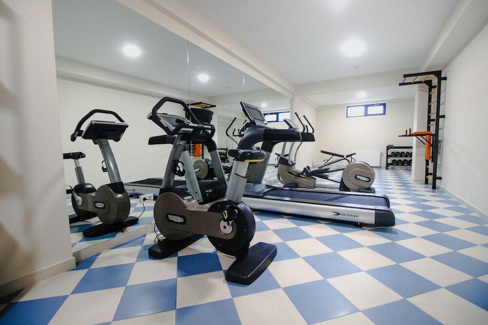 Фото Suatis Resort Hotel