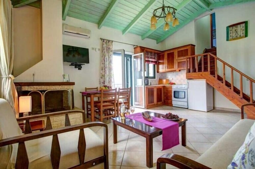 Фото Villa Iremia & Villa Galini