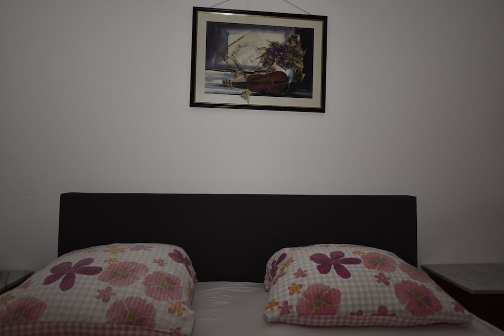 Фото Ferienwohnung Villa Weyermann