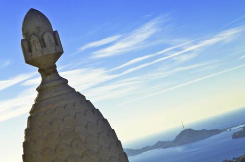 Фото B&b Hotel Marseille Centre Vieux Port