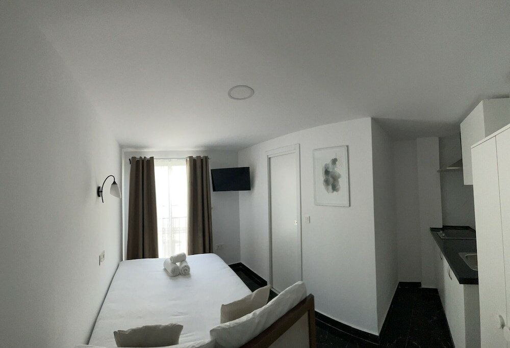 Фото SL Hostel Marbella