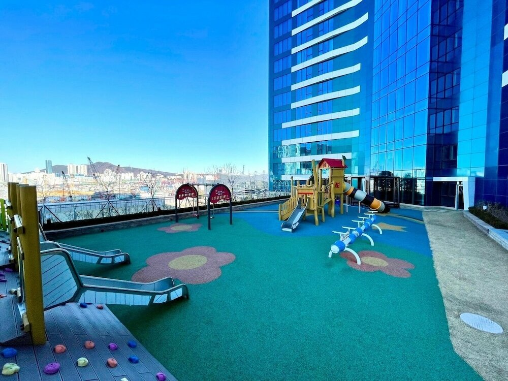 Фото Brown Suites Busan