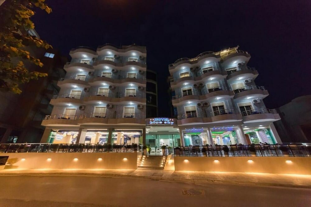 Фото Hotel Blue Sky