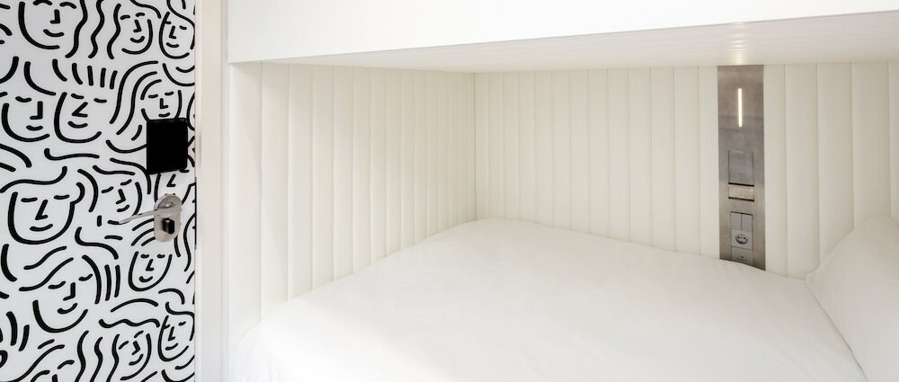 Фото Coeo Pod Hostel