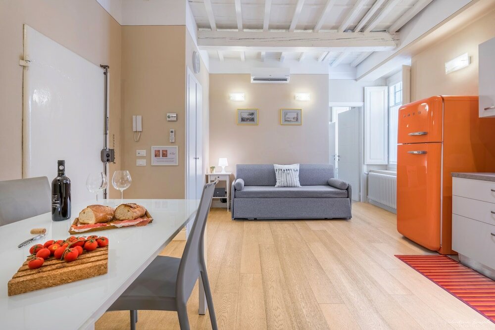 Фото Wine Apartments Florence Nebbiolo