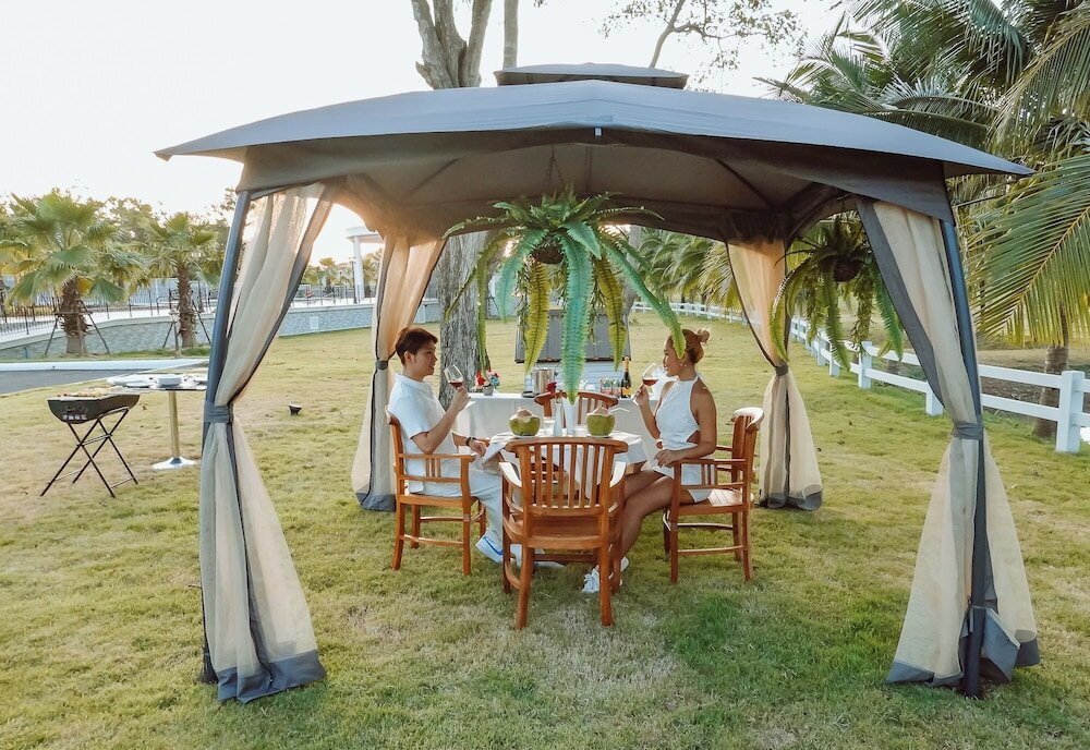 Фото Grand Lord Hotel& Residence