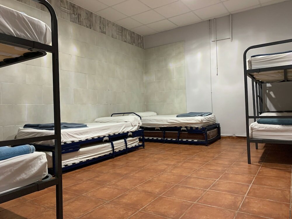 Фото Albergue La Estación - Hostel