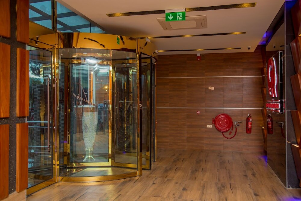 Фото Gr Comfort Hotel