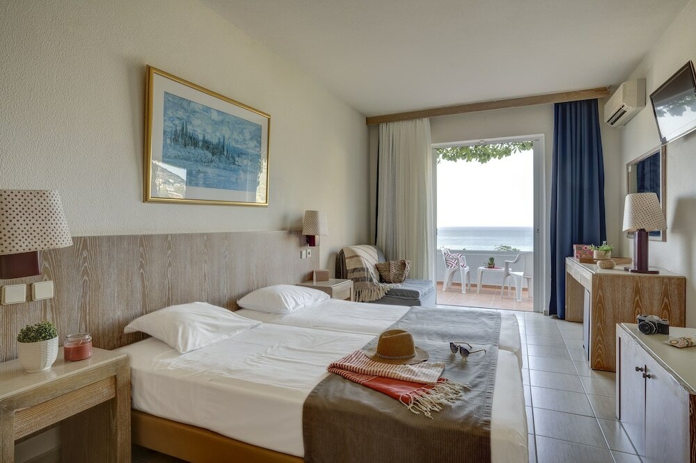 Фото Mitsis Bali Paradise