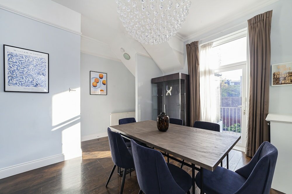 Фото The Westbourne Villa