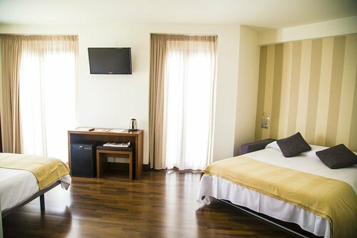Гостиница Córdoba Carpe Diem Hotel y Apartamentos в Кордове