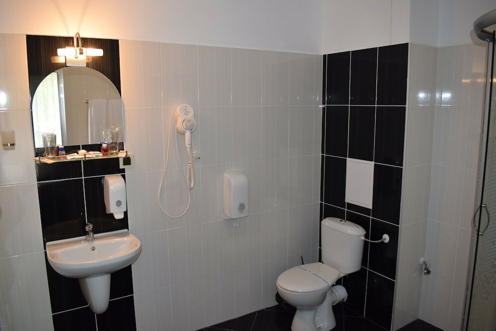 Фото Balneo Hotel Druzhba 1