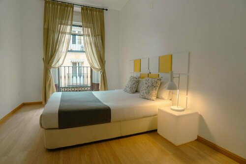 Гостиница SmartRental Madrid Chueca в Мадриде