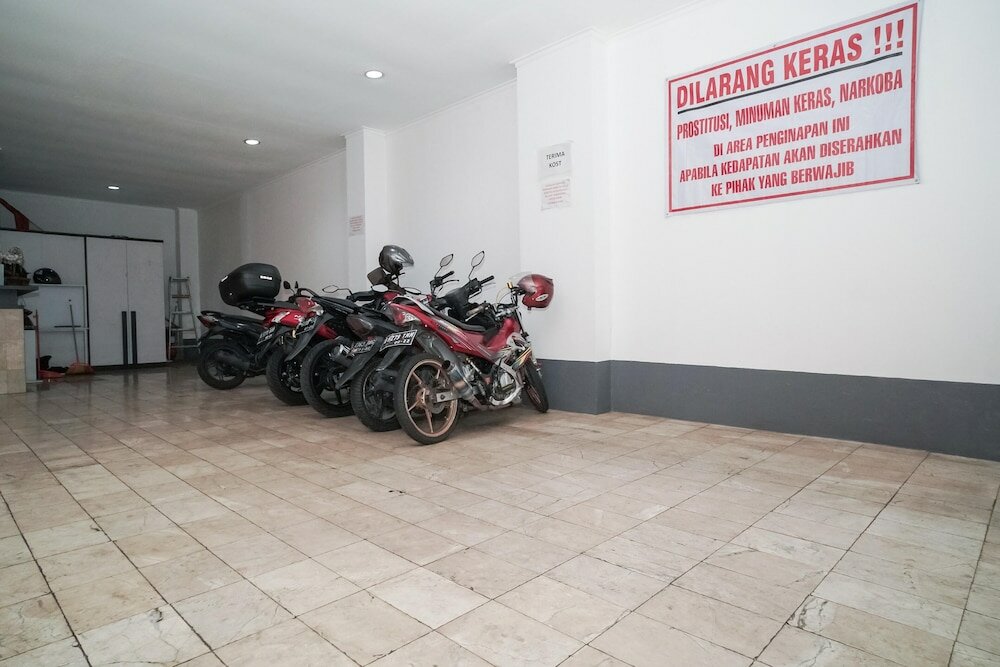 Фото KoolKost near Universitas Binus