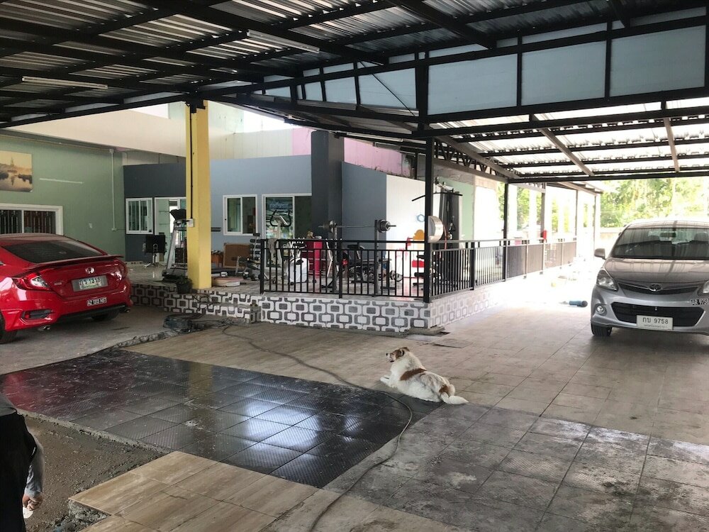 Фото Chaiyai River Front Hotel