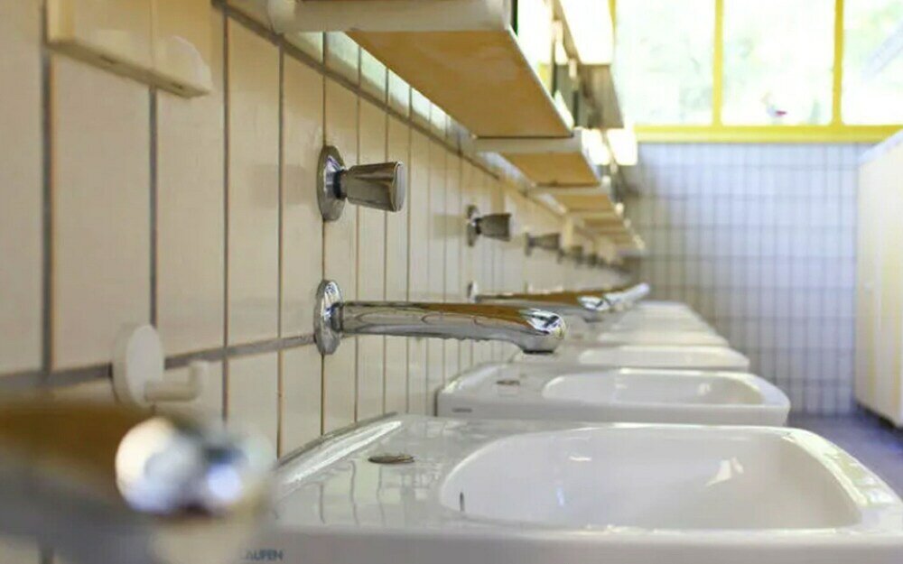 Фото The Hangover Hospital - Hostel