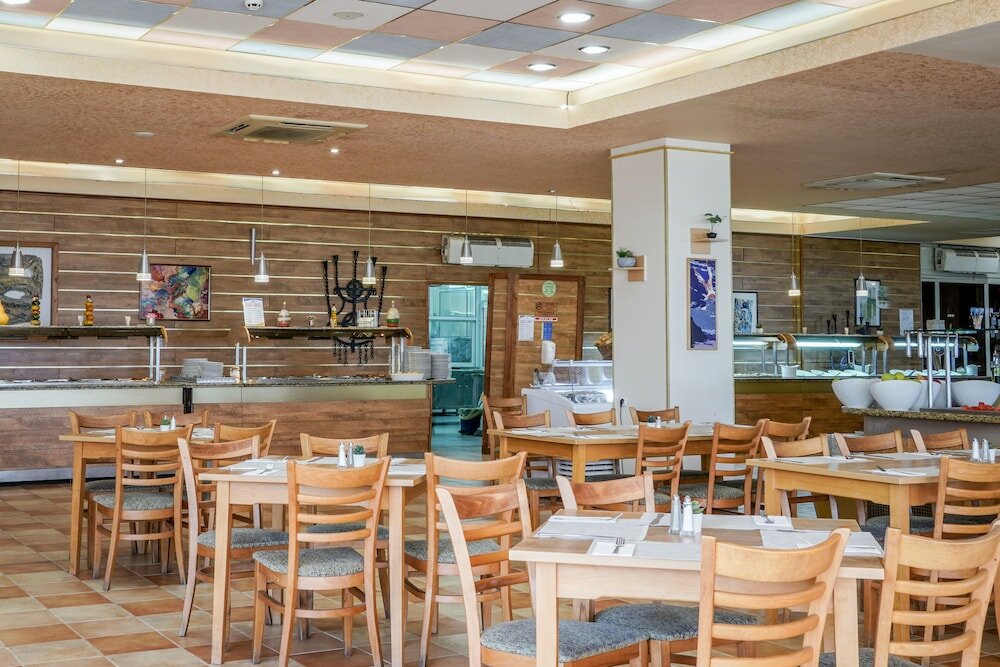 Фото Hotel Sandy Beach - All Inclusive