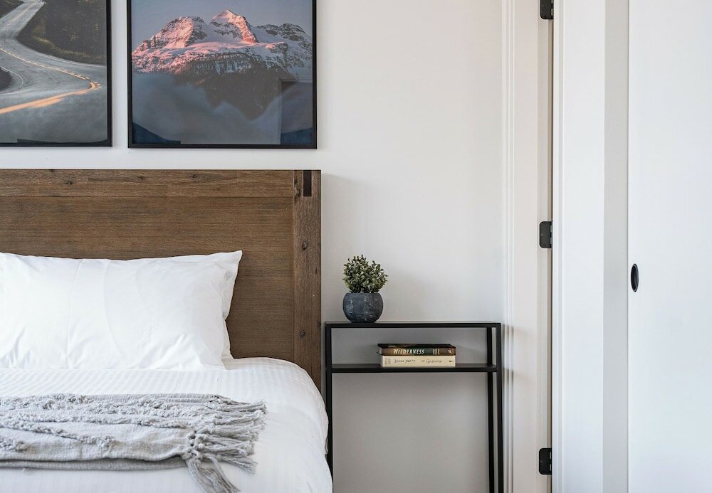 Фото Glades and Green by Revelstoke Vacations