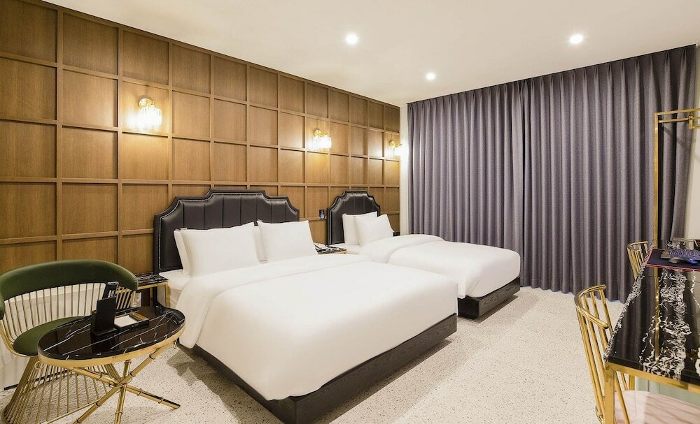 Фото Hotel Four Star