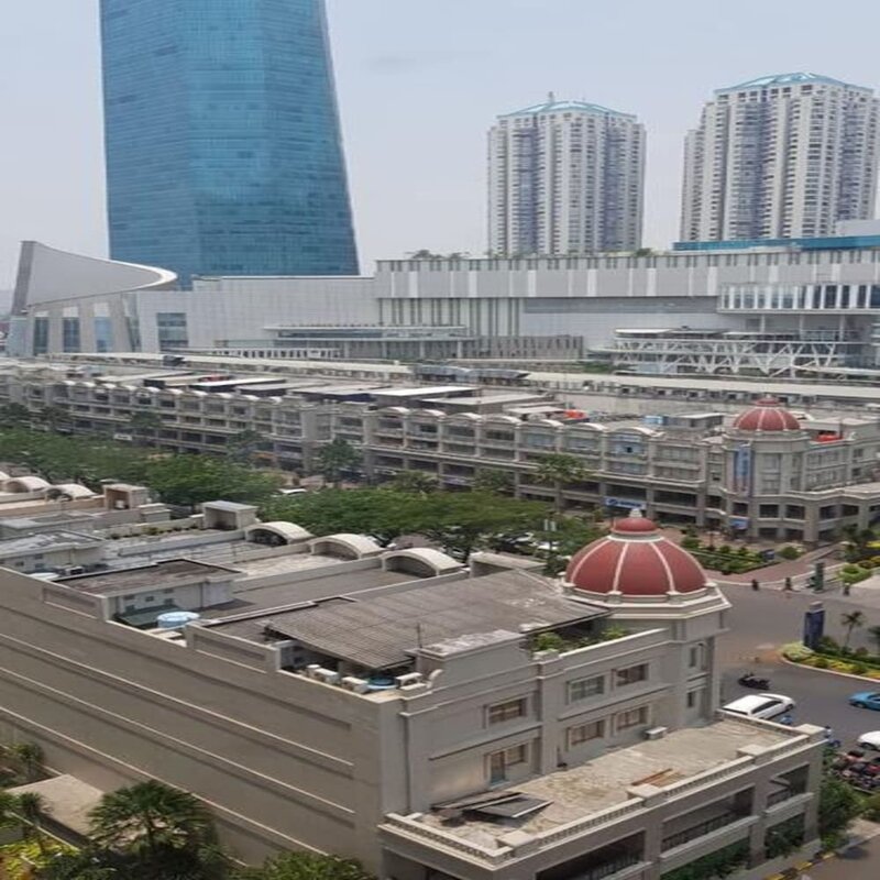 Гостиница Mediterania Garden Residence 2 в Джакарте