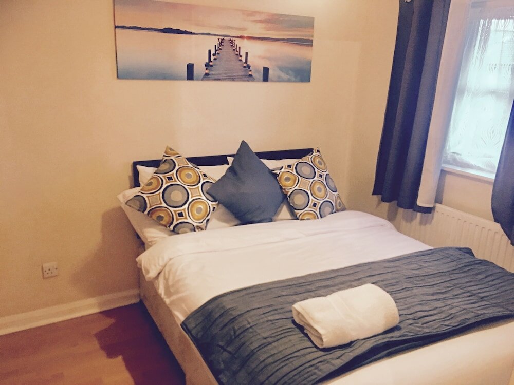 Фото Angel House