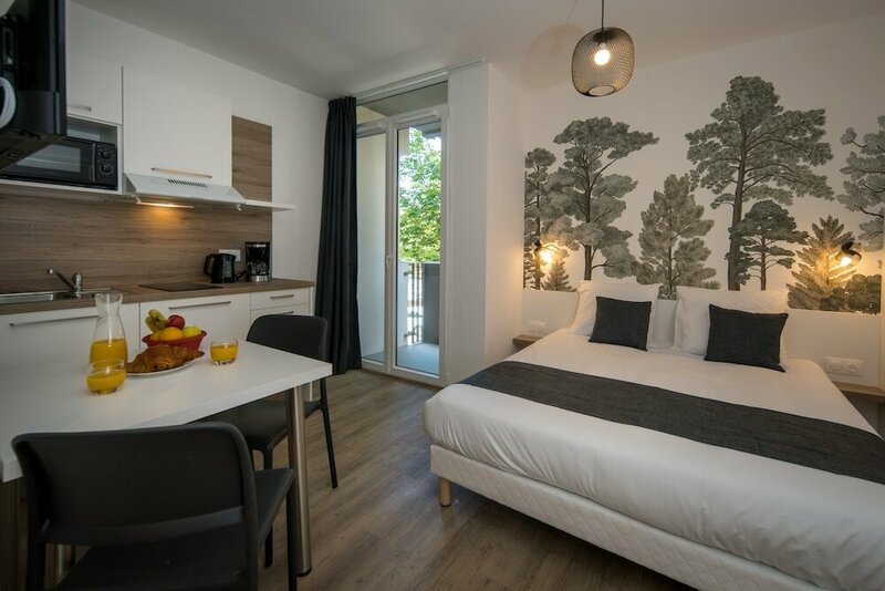 Гостиница Lagrange Apart'HOTEL Mulhouse в Мюлузе