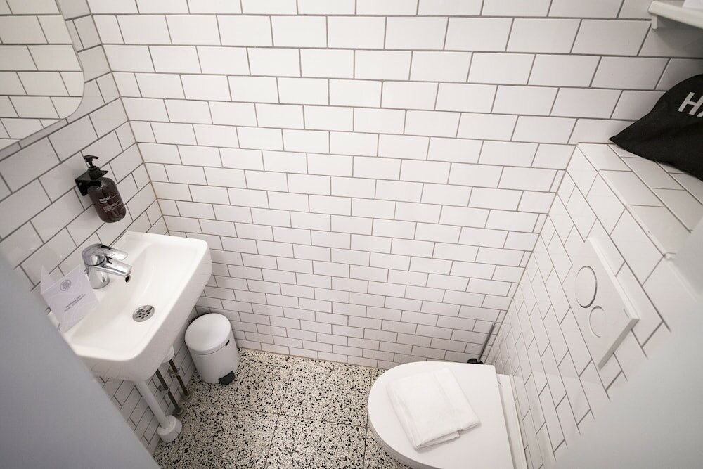 Фото The Churchill 4 - Into This Place