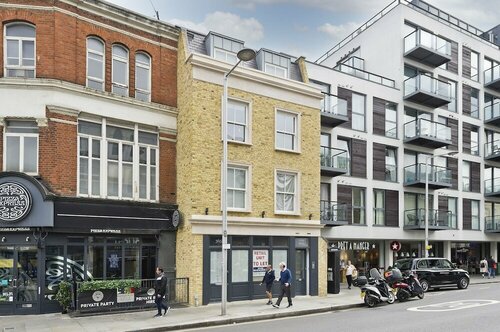 Immaculate new Apartment in Chelsea by Underthedoormat