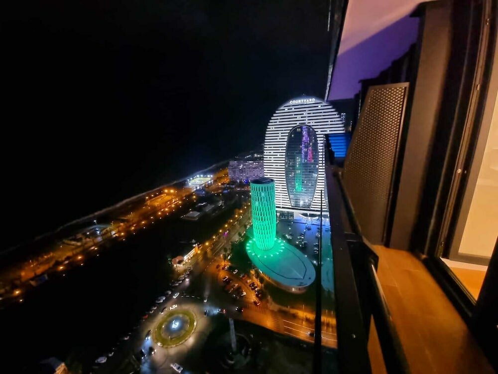 Фото Orbi Hotel Apartments